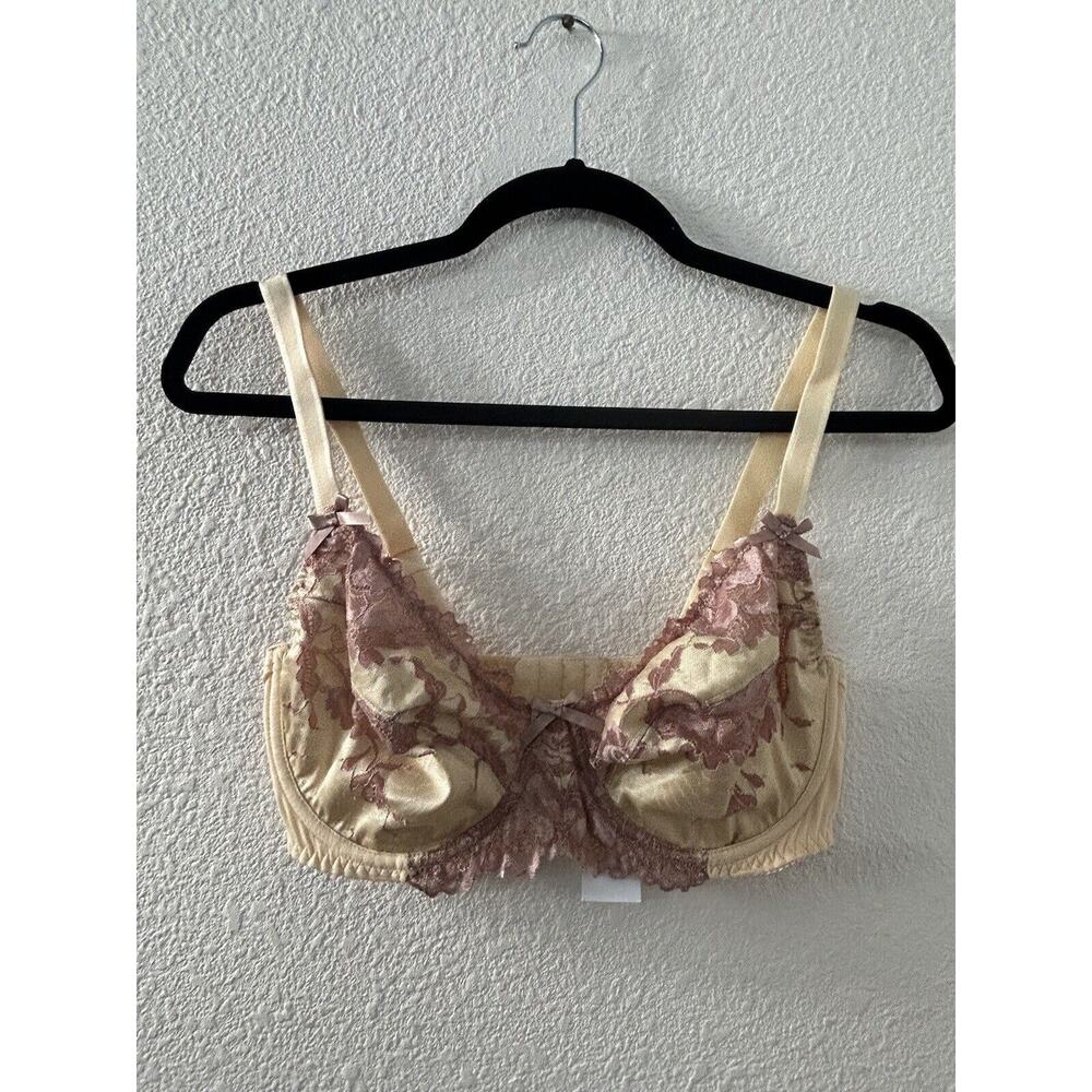 Curve Muse Bra 34DDD Cream With Pink Lace Full Cup Underwire Bow Hook & Eye